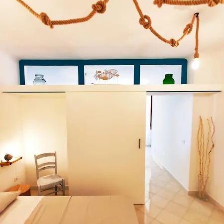 Bed and Breakfast Mediterranea Meta