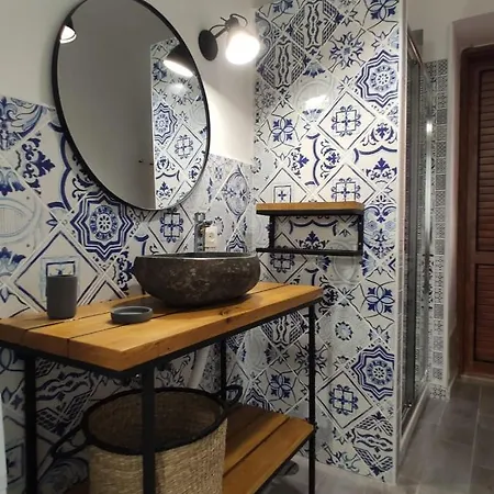 Mediterranea 4*
