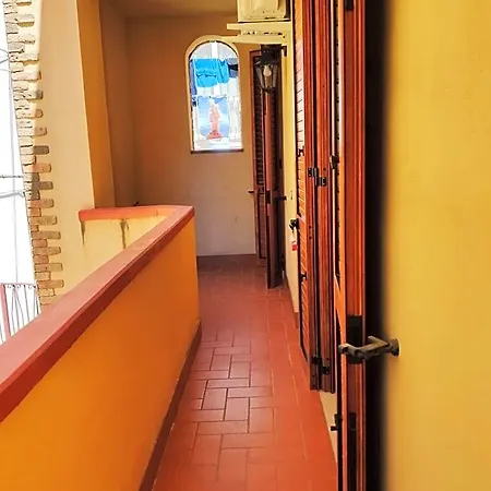Nocleg ze śniadaniem Mediterranea 4*