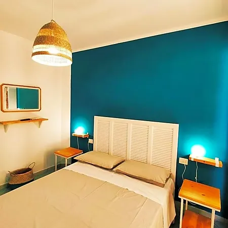 Nocleg ze śniadaniem Mediterranea 4*
