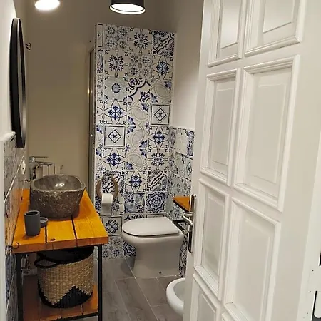 Nocleg ze śniadaniem Mediterranea 4*